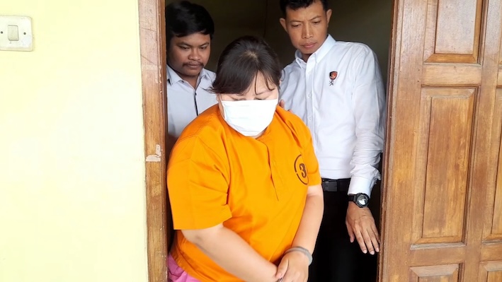 Gelapkan Uang Perusahaan, Sales Wanita Diamankan Polisi